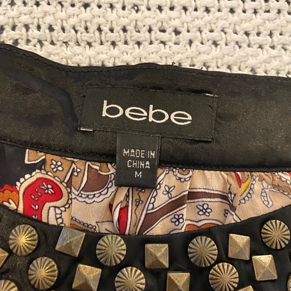 Bebe Keyhole Top - Picture 3 of 5